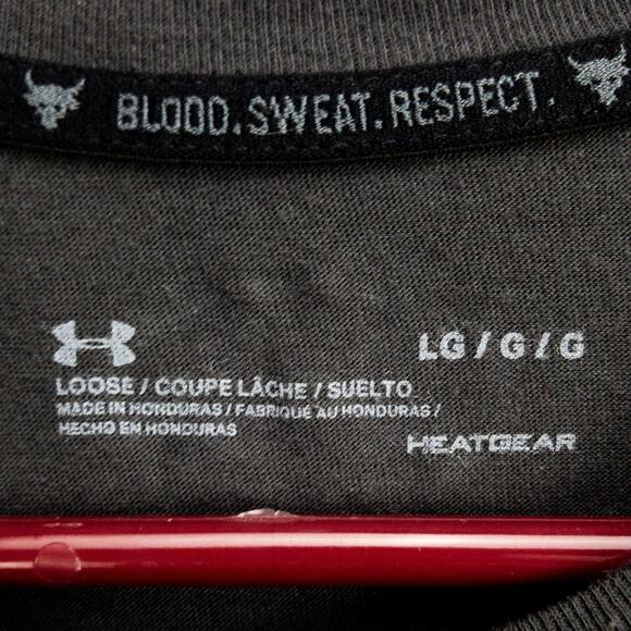 Under Armour Project Rock HeatGear Tee Men’s Large Loose Fit Gray Bull Logo Gym - Picture 3 of 11